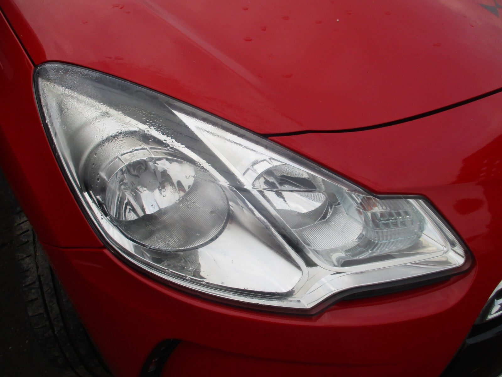 2012 CITROEN DS3 HATCHBACK OSF DRIVER SIDE FRONT HEADLIGHT HEADLAMP