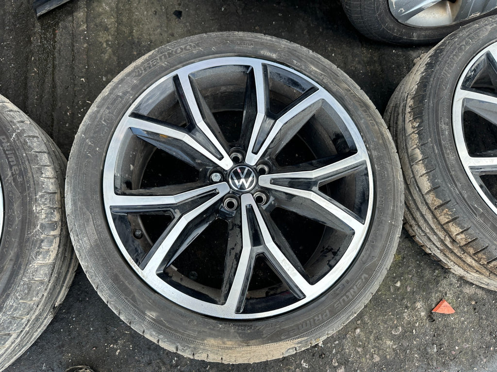 2023 VOLKSWAGEN T CROSS 18 INCH SET OF FOUR ALLOY WHEELS TYRE DIAMOND 215/45R18