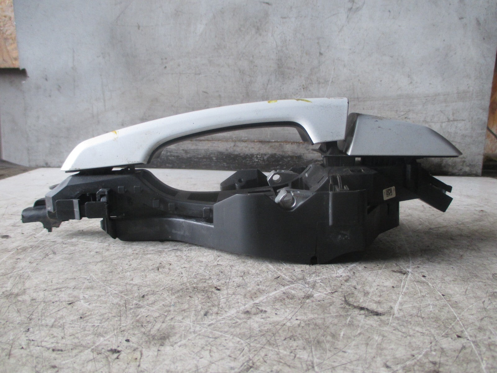 JAGUAR XE 2016 NSR PASSENGER SIDE REAR DOOR HANDLE DK62224A00AA