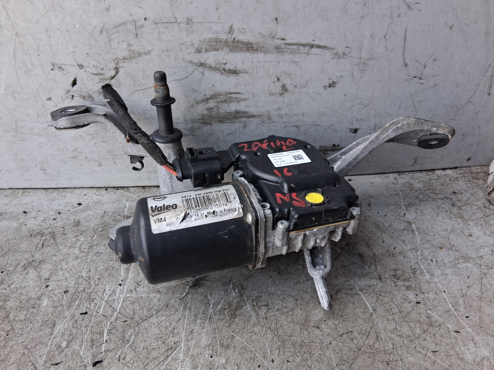 VAUXHALL ZAFIRA C 2016 NS PASSENGER SIDE FRONT WINDSCREEN WIPER MOTOR W000027367