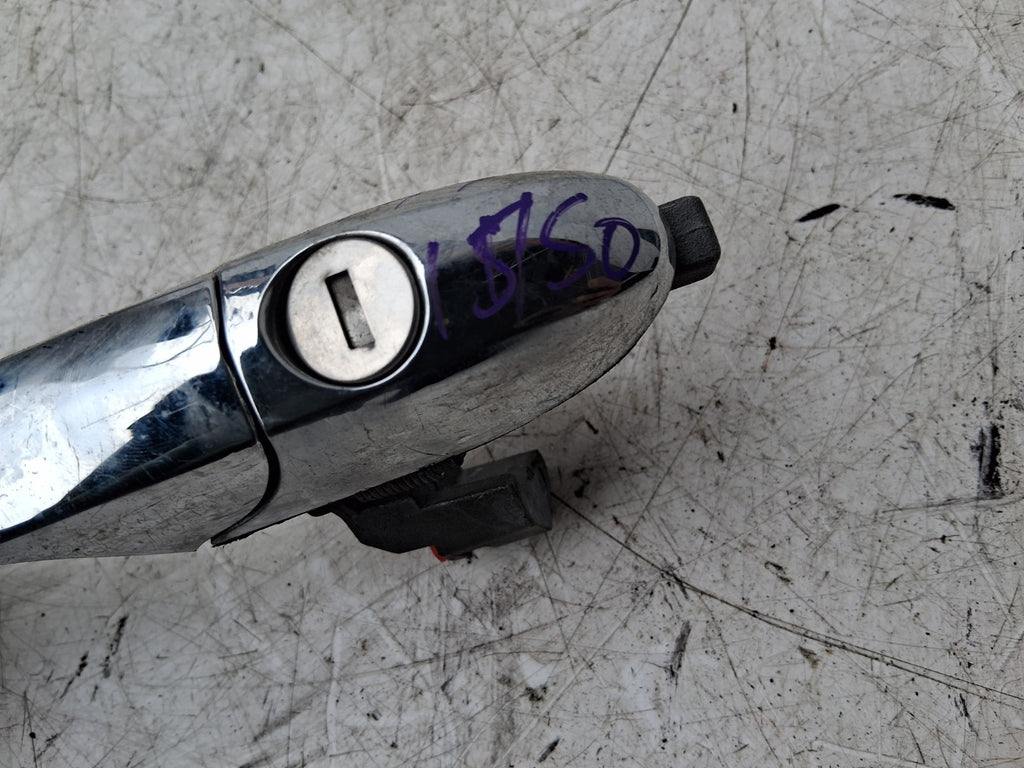 2015 FIAT 500 LOUNGE NSF PASSENGER SIDE FRONT LEFT EXTERIOR DOOR HANDLE