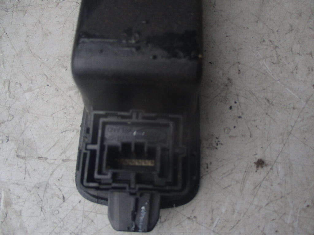 JAGUAR XE 2017 OSF DRIVER SIDE FRONT DOOR WINDOW SWITCH & TRAY GX7322634AAW