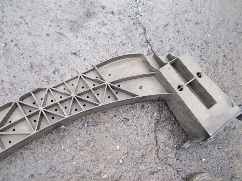 2008 PEUGEOT 308 S FRONT BUMPER REINFORCEMENT SUPPORT BAR 9656741480