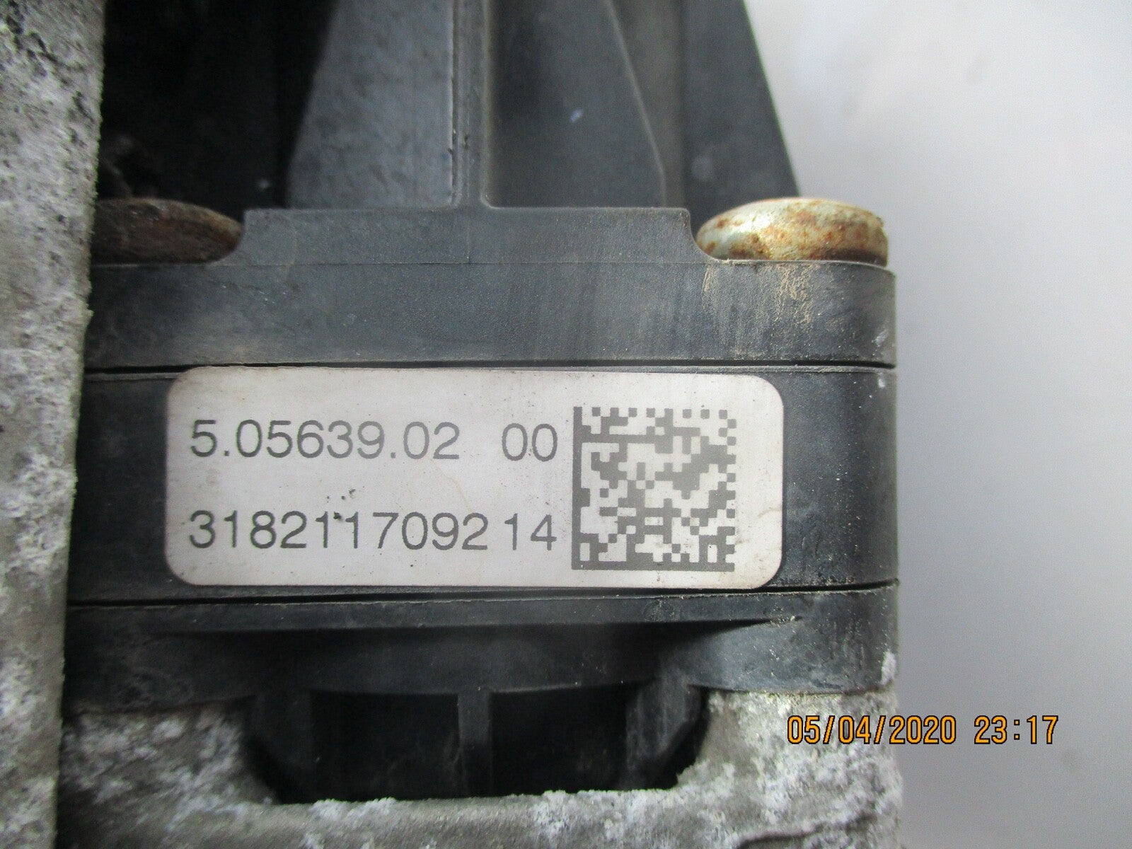 FORD FIESTA 2015 1.6 EGR VALVE AND COOLER 5 05639 02