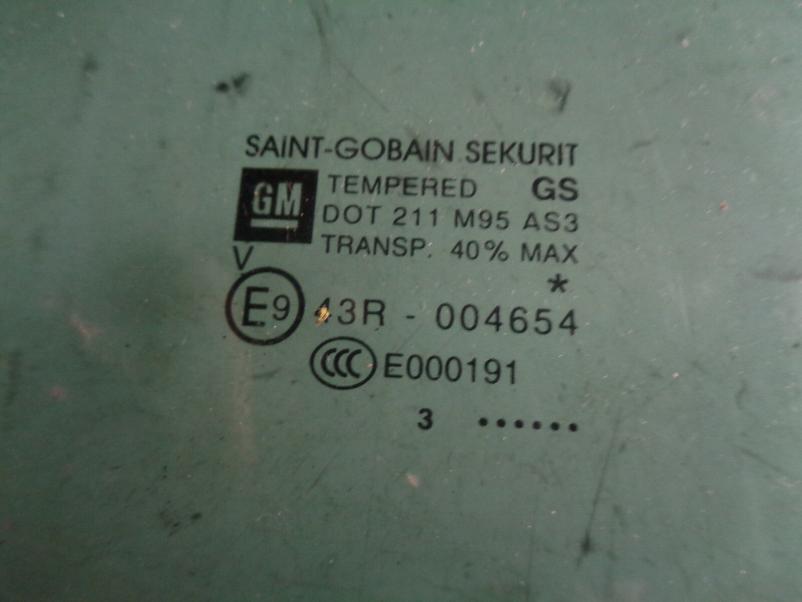 VAUXHALL CORSA D 2013 OSR DRIVER SIDE REAR DOOR WINDOW GLASS