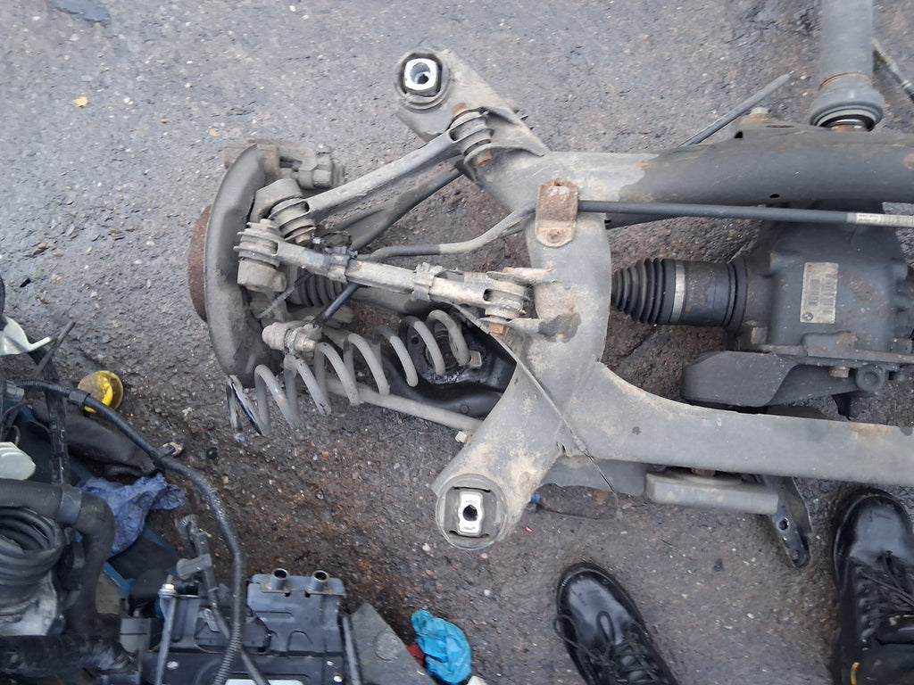 2016 BMW 1 SERIES F20 2.0 DIESEL REAR AXLE DIFF DIFFERENTIAL 3:08