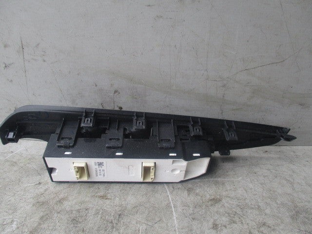 2019 MAZDA 2 MK4 OSF DRIVER SIDE FRONT WINDOW MASTER CONTROL SWITCH DH8T66350