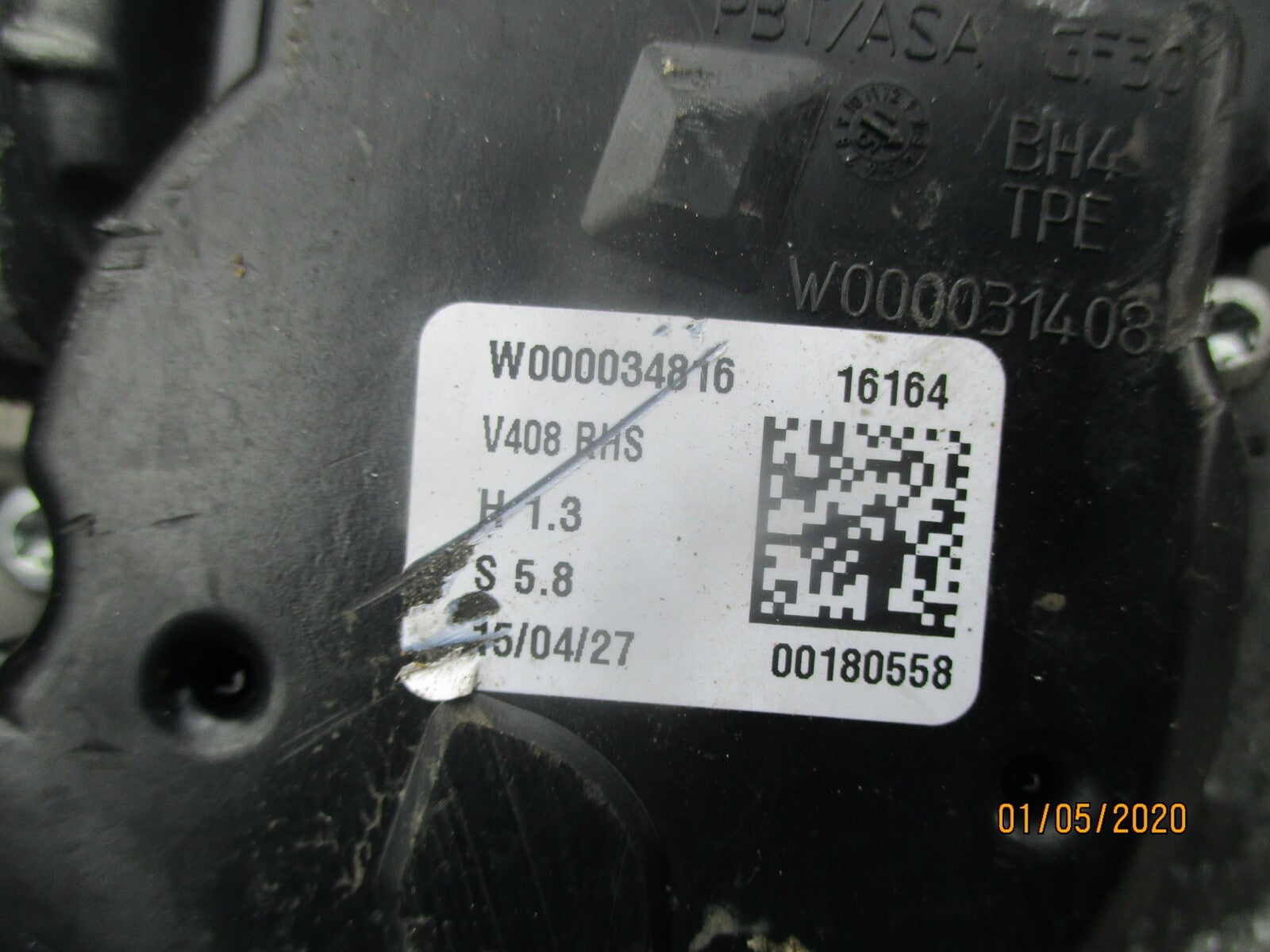 FORD MONDEO MK4 FRONT WINDSCREEN WIPER MOTOR DT11 17508 BB