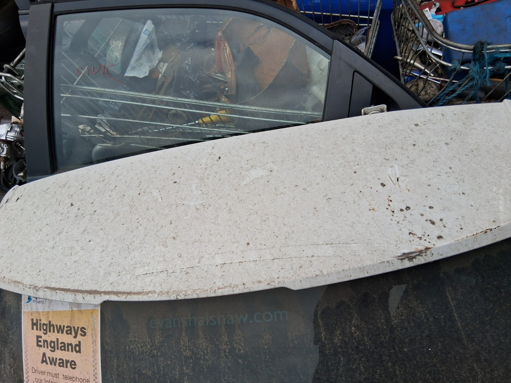 VAUXHALL CROSSLAND X 2018 REAR COMPLETE TAILGATE BOOTLID WHITE