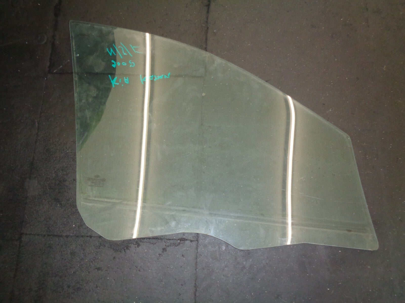 KIA KARENS 2008 NSF PASSENGER SIDE FRONT  RIGHT DOOR WINDOW GLASS