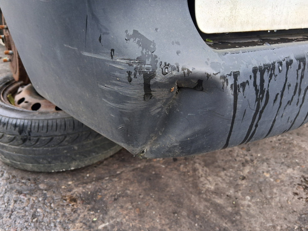 2018 NISSAN NV200 REAR COMPLETE BUMPER BLACK