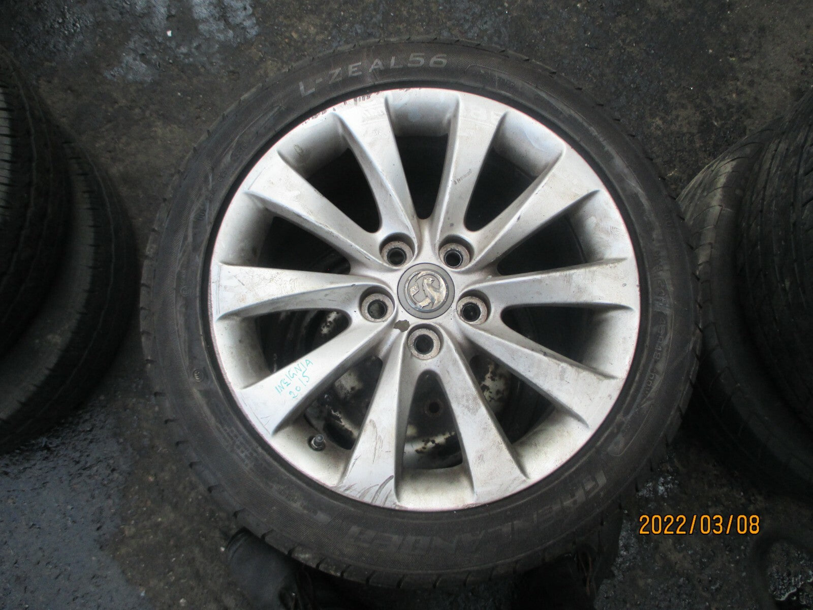 VAUXHALL INSIGNIA MK1 2015 10 SPOKE ALLOY WHEEL & TYRE 245/45R18 GRENLANDER ZEAL