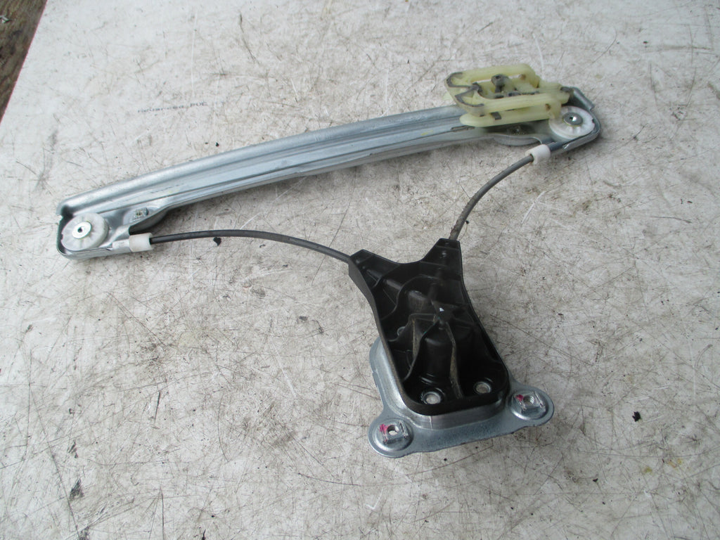 VAUXHALL VIVA 2018 NSR PASSENGER SIDE REAR DOOR WINDOW REGULATOR 42439348