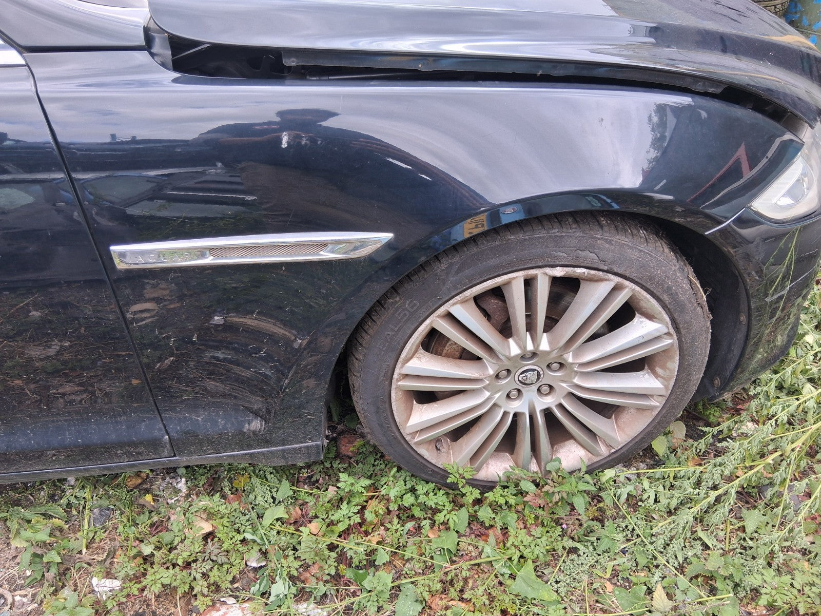 2012 JAGUAR XJ X351 OSF DRIVER SIDE FRONT RIGHT WING FENDER BLACK