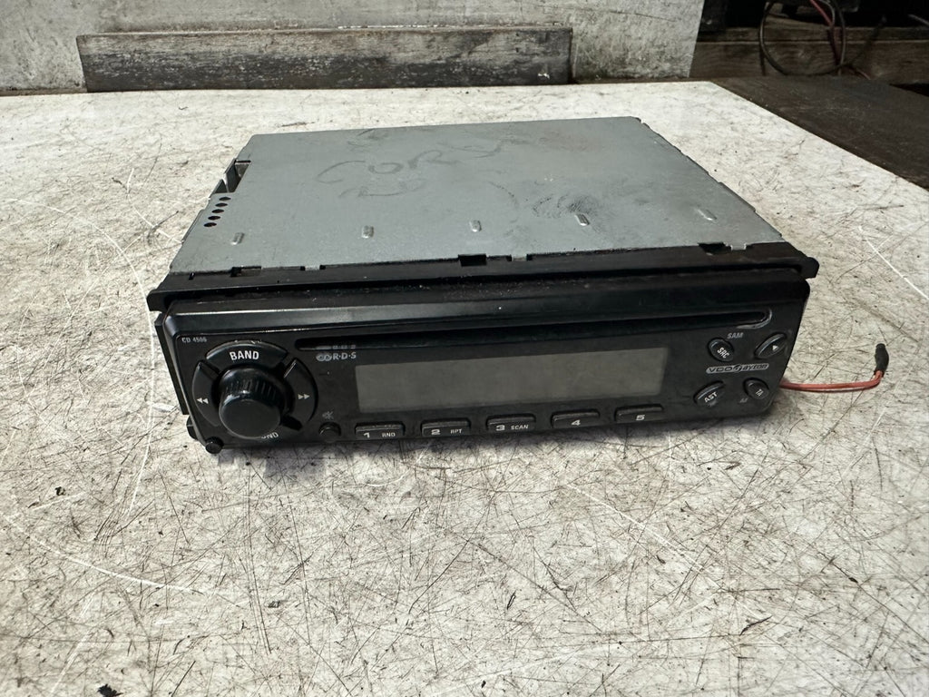 AFTERMARKET VDO CD4506 SINGLE DIN CD PLAYER STEREO RADIO HEAD UNIT