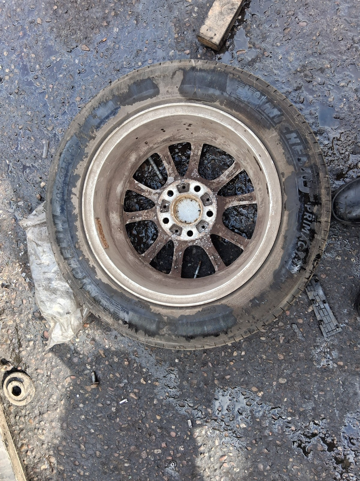 2015 BMW 3 SERIES F30 ESTATE 16 INCH ALLOY WHEEL WITH TYRE 205/60R16