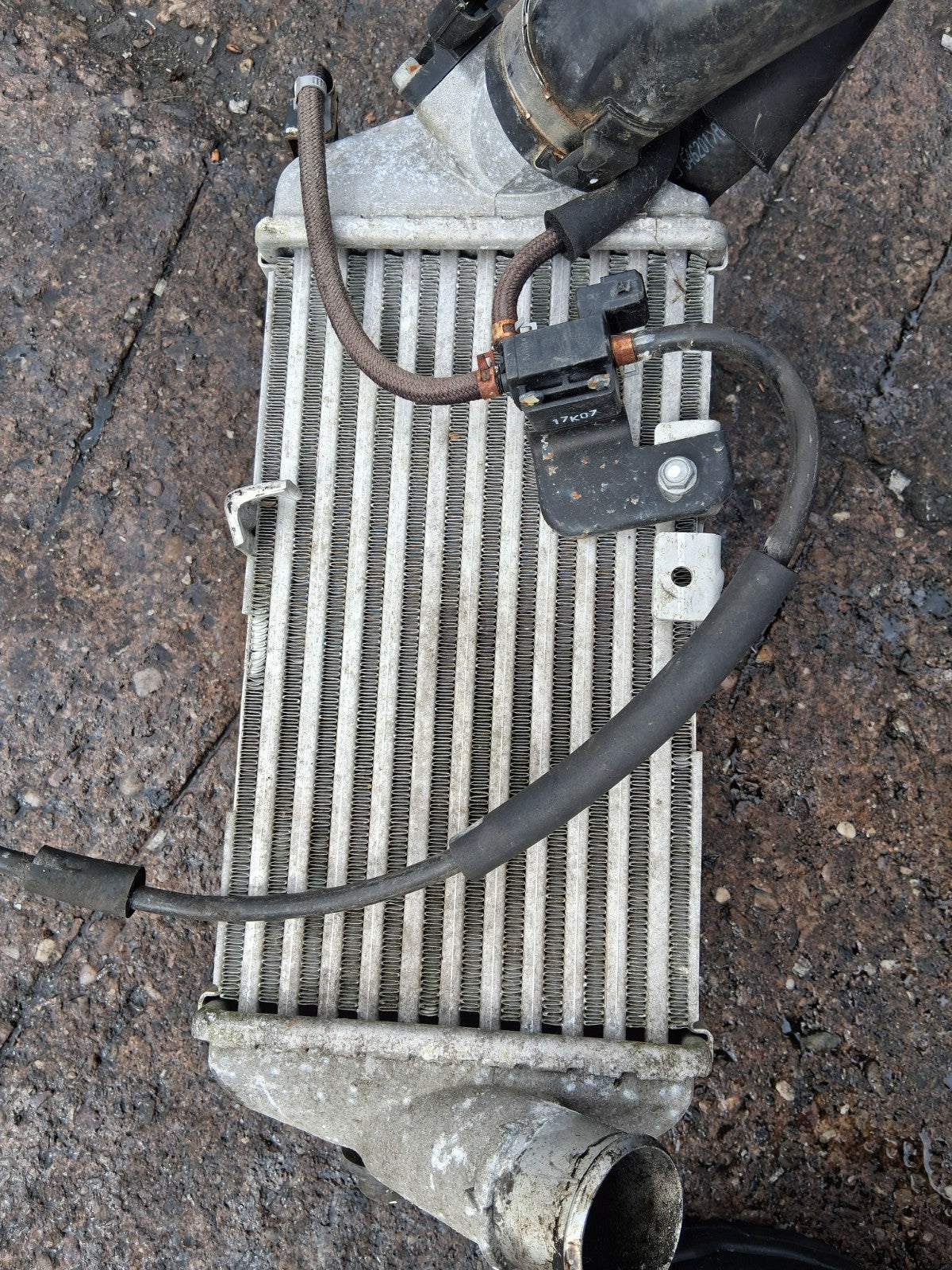 2018 KIA STONIC 1.0 PETROL INTERCOOLER RADIATOR 2827004610