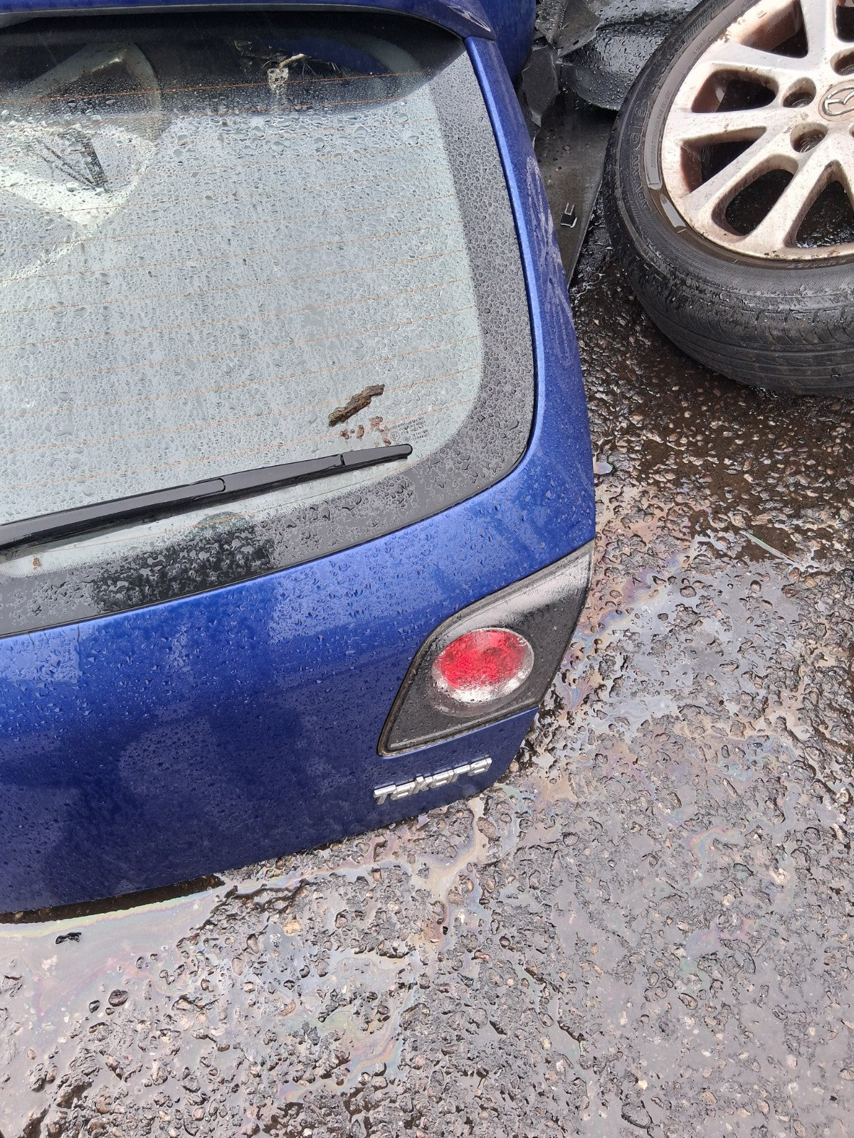 2008 MAZDA 3 BL TAKARA COMPLETE REAR TAILGATE BOOTLID BLUE