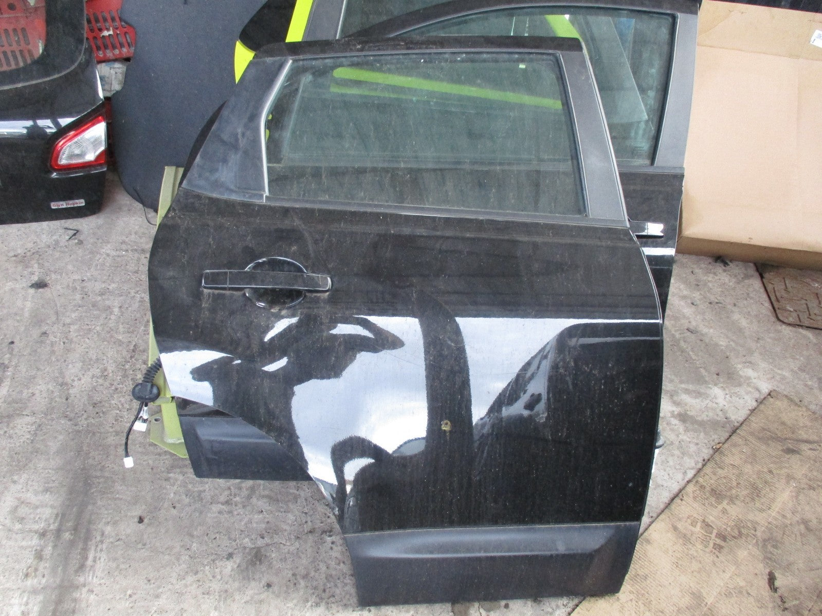 NISSAN QASHQAI J10 (MK1) OSR DRIVER SIDE REAR DOOR Z11 BLACK