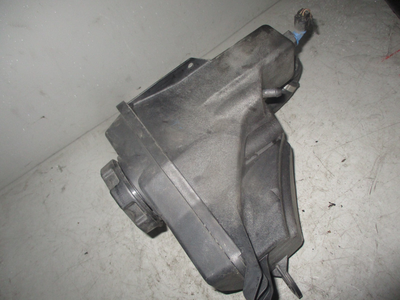 BMW 1 SERIES 2010 E87 COOLANT EXPANSION TANK