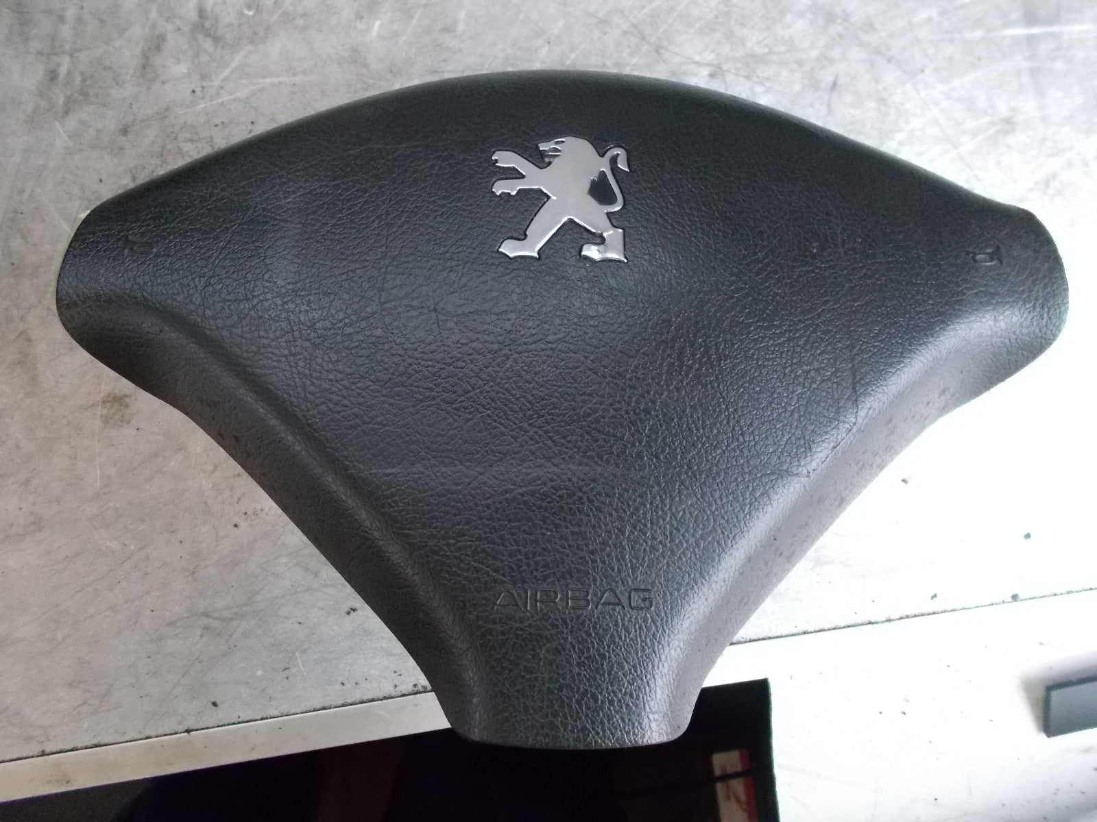 2003 PEUGEOT 307CC COUPE DRIVERS STEERING WHEEL AIR BAG 96345028