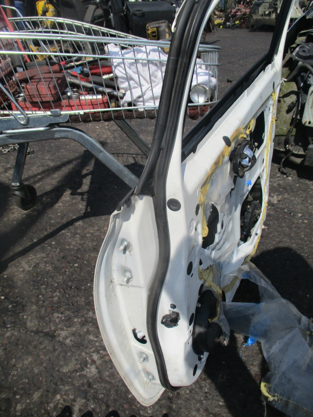 2015 NISSAN NOTE E12 OSF DRIVER SIDE FRONT BARE DOOR WHITE PEARL QAB