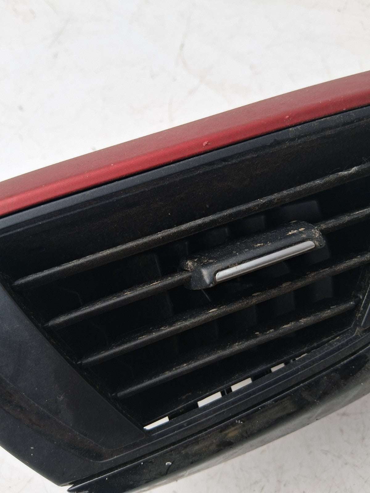 BMW 1 SERIES F20 2015 DASHBOARD AIR VENT RED 920535607