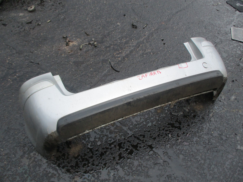 VAUXHALL ZAFIRA B 2013 FACELIFT REAR COMPLETE BUMPER PDC ARGOS SILVER Z176