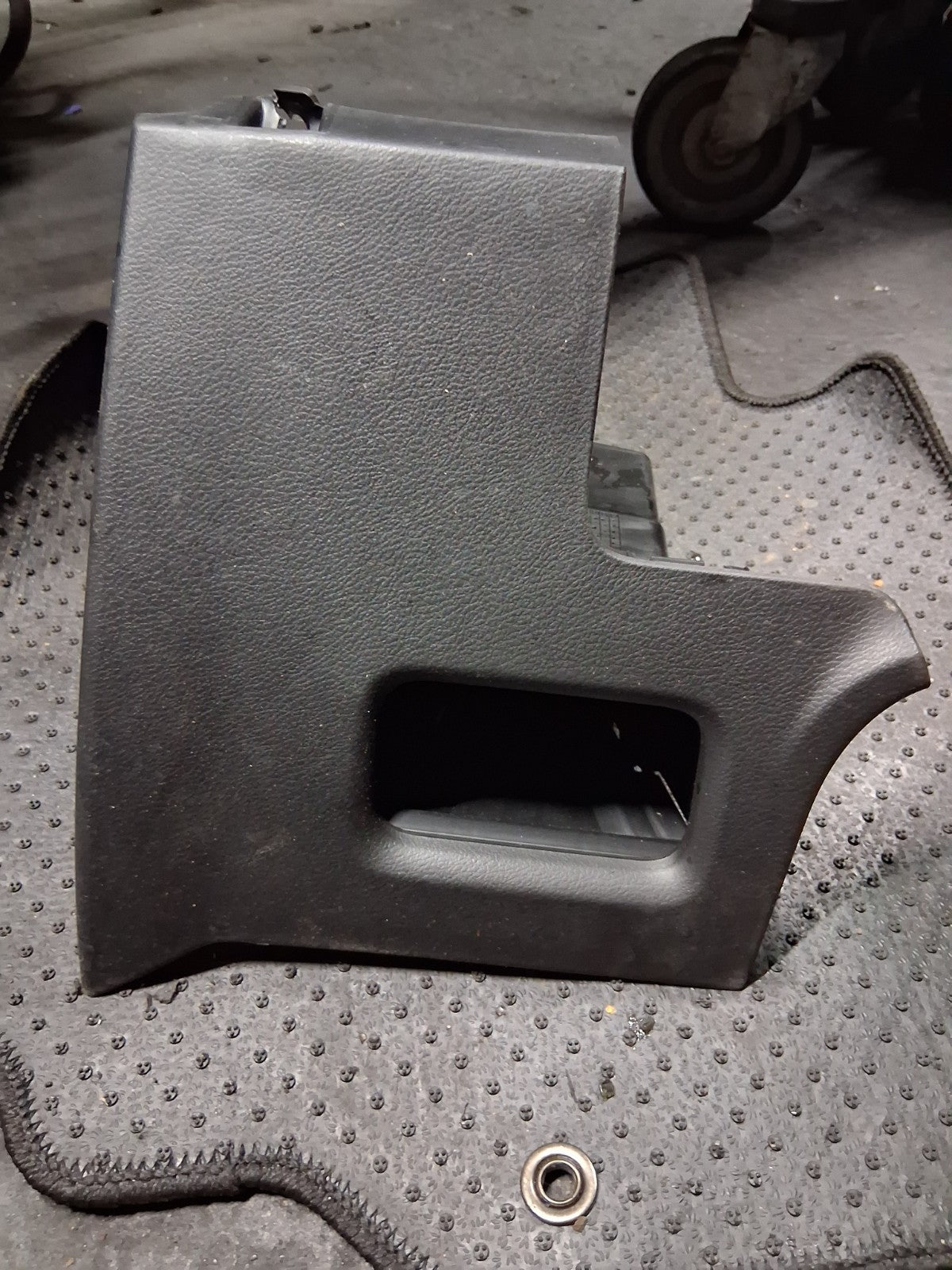 2022 SUZUKI VITARA MK4 INTERIOR TRIM 7381154P2