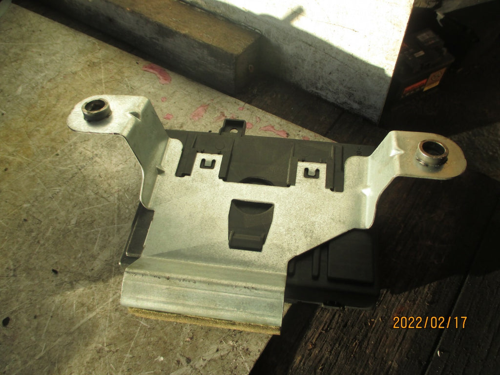 FORD ECOSPORT 2016 BCM BODY CONTROL MODULE DN1T15K600JE