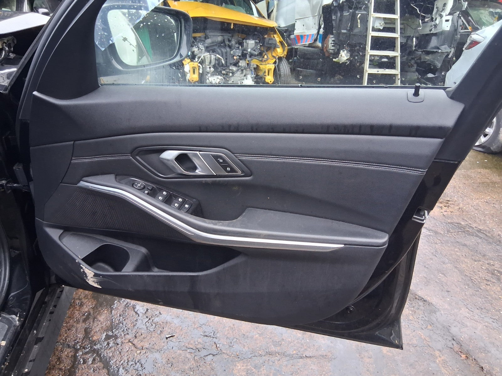 2019 BMW 3 SERIES G20 OSF DRIVER SIDE FRONT BLACK DOOR CARD PANEL