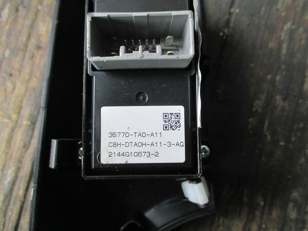 HONDA CIVIC MK9 2015 NSR PASSENGER SIDE REAR DOOR WINDOW SWITCH 83790tv1e020blk