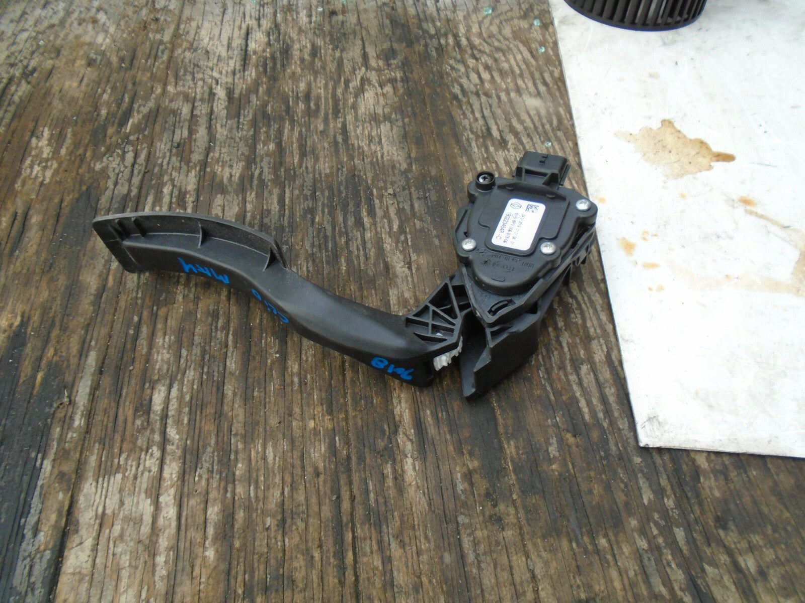 RENAULT CLIO 2018 MK4 THROTTLE ACCELERATOR PEDAL 180223454R