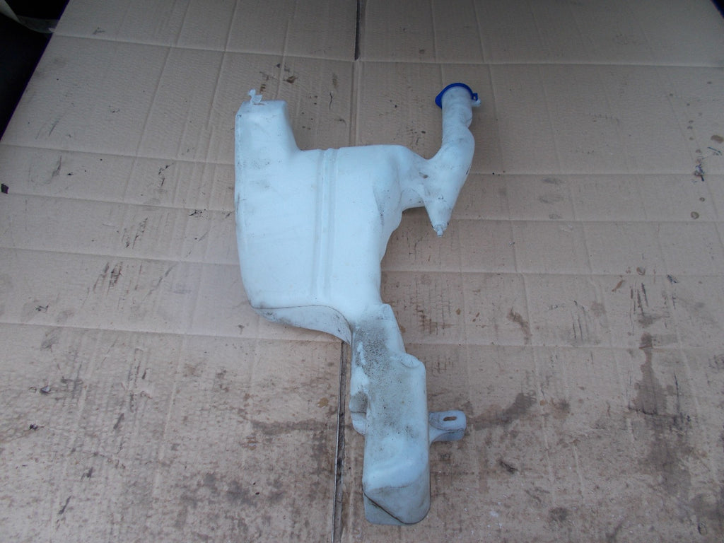 2015 FORD FIESTA MK6 WINDSCREEN WASHER BOTTLE 8A6117B613AF