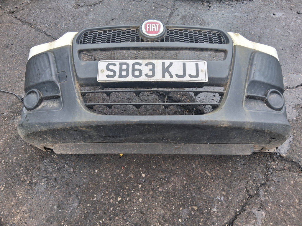2013 FIAT DOBLO MK2 FRONT COMPLETE FRONT BUMPER CHROME GRILL BADGE GRILLE