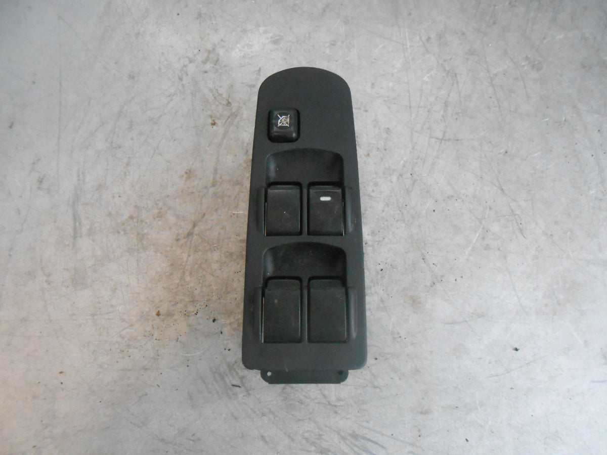 MITSUBISHI COLT Z30 (MK7) 2012 5 DOOR OSF DRIVER FRONT WINDOW SWITCHES 8608A178