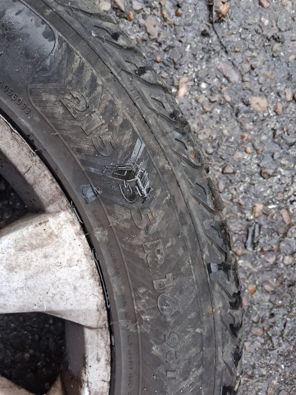 2008 CITROEN C4 PICASSO 16 INCH ALLOY WHEEL WITH TYRE 215/55R16