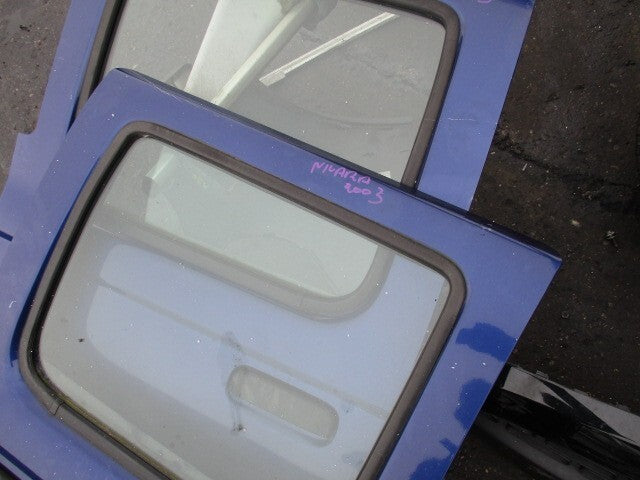 NISSAN NAVARA D22 2003 OSR DRIVER SIDE REAR COMPLETE DOOR BLUE 2Y9
