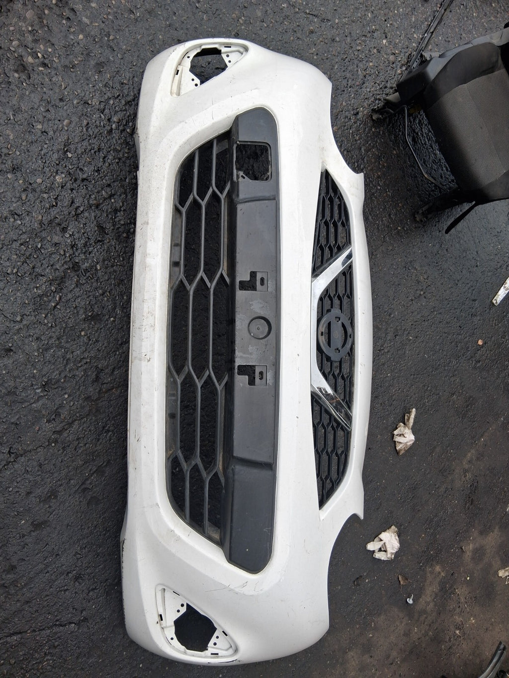 NISSAN MICRA K13 2015 FACELIFT FRONT BUMPER WHITE 620223HN0A