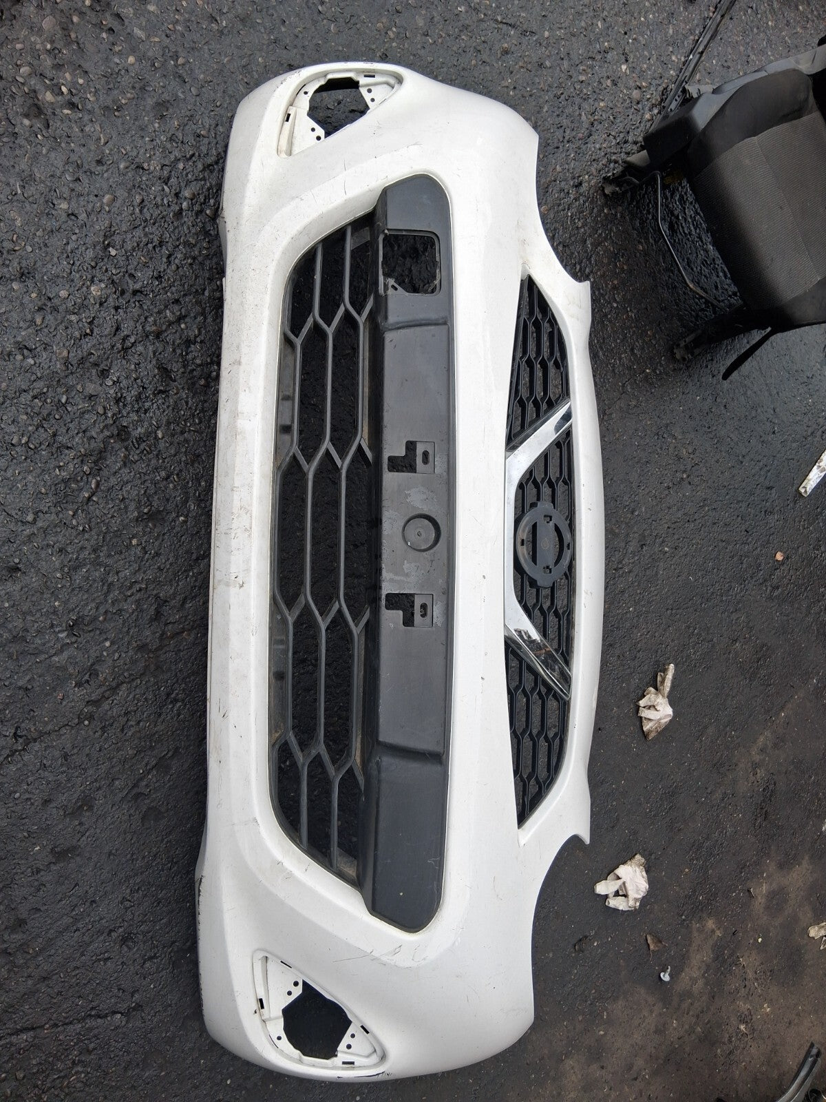 NISSAN MICRA K13 2015 FACELIFT FRONT BUMPER WHITE 620223HN0A
