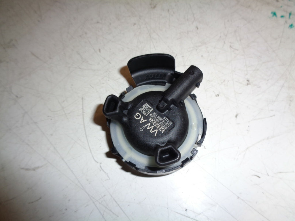 SEAT LEON 2017 5F NSF PASSENGER SIDE FRONT AIRBAG PRESSURE SENSOR 3Q0959354A