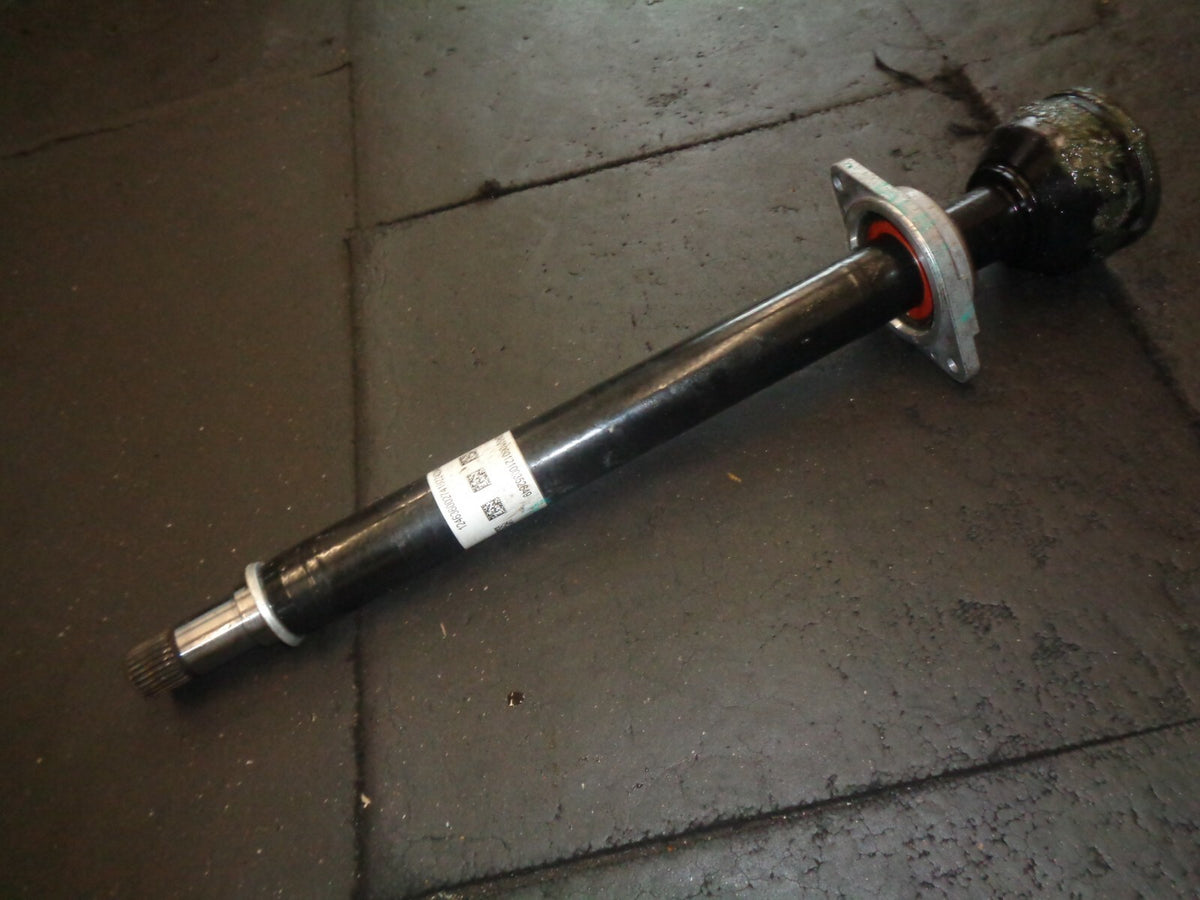 MERCEDES BENZ GLA MK1  X156 2019 DRIVER SIDE FRONT DRIVESHAFT A2463600274