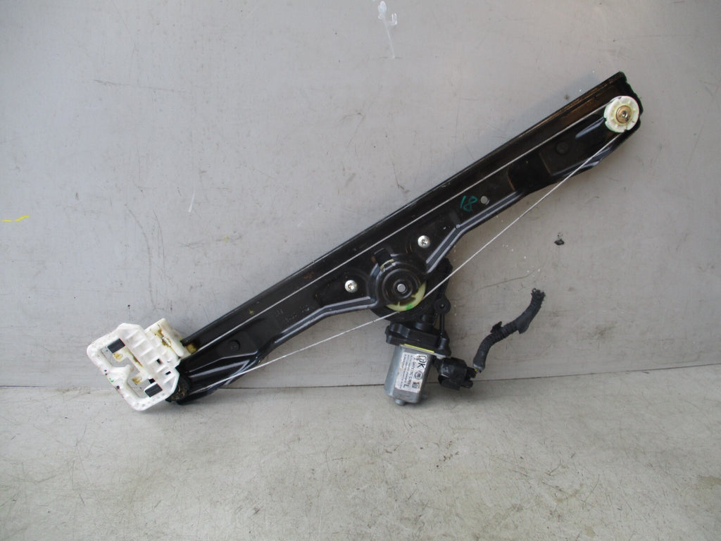 2019 FIAT PANDA MK3 NSF PASSENGER SIDE FRONT WINDOW MOTOR REGULATOR 52076550