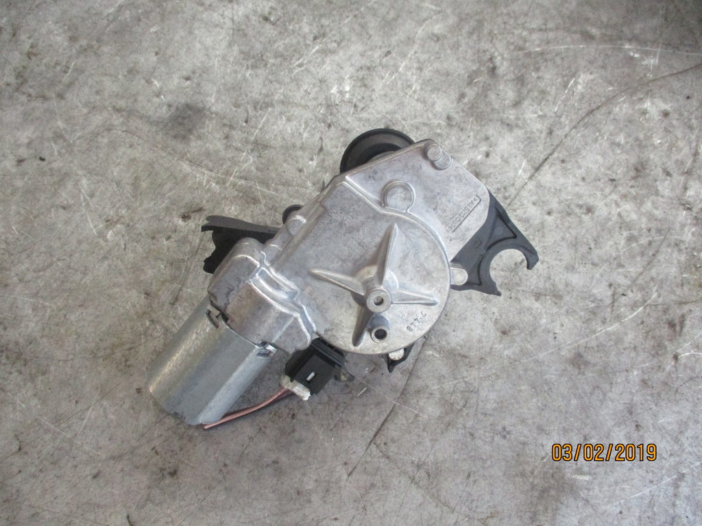 RENAULT KADJAR 2016 REAR WIPER MOTOR 287108228R 0390205007