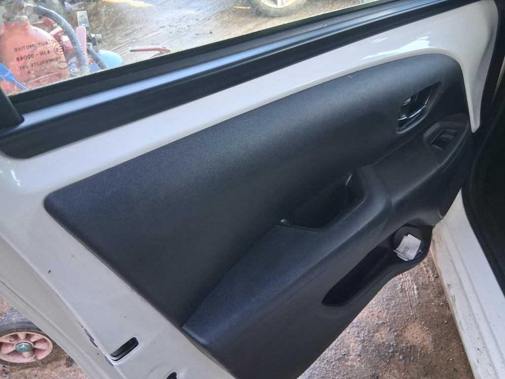 2018 CITROEN C1 FLAIR MK2 NSF PASSENGER SIDE FRONT LEFT DOOR CARD PANEL