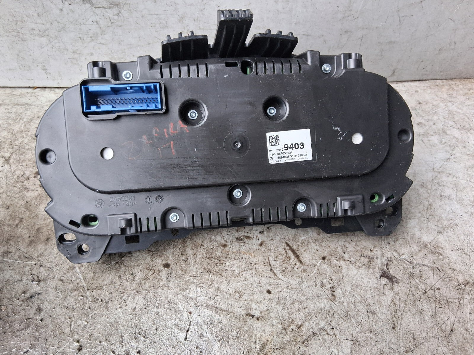 VAUXHALL ZAFIRA C 2017 1.4 PETROL SPEEDO SPEEDOMETER INSTRUMENT CLUSTER 39129403