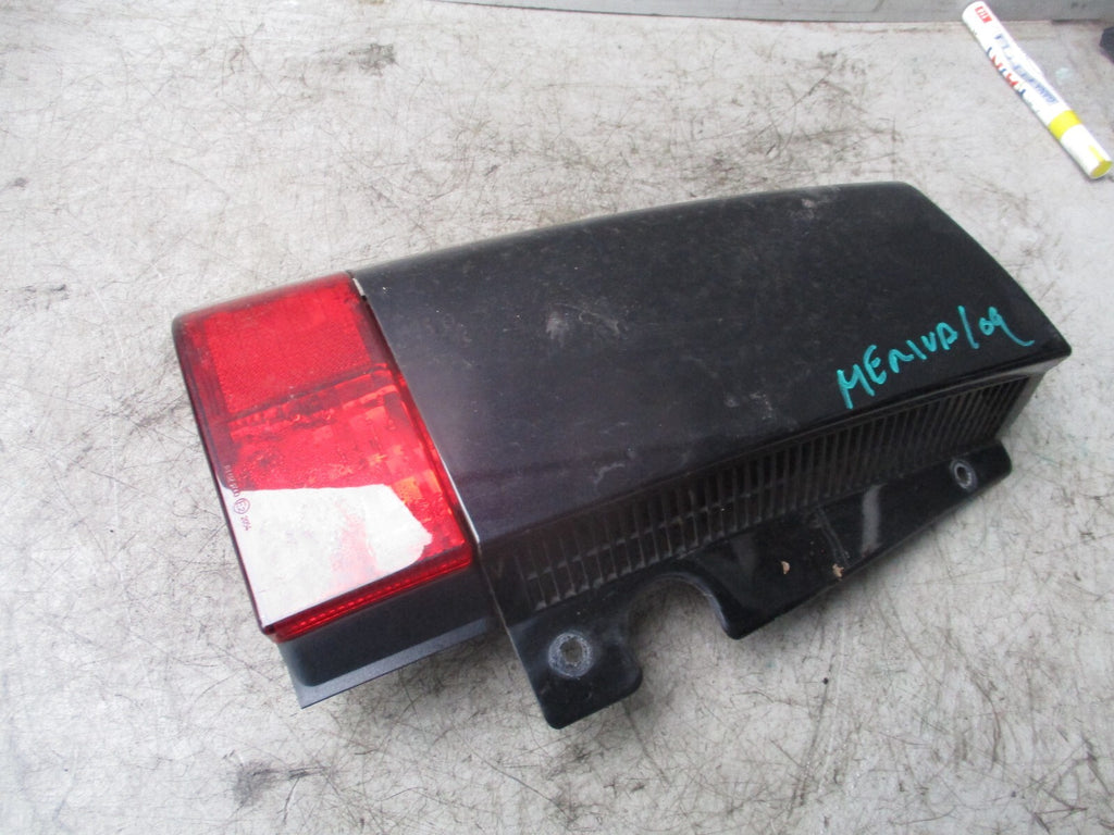 VAUXHALL MERIVA A MK1 2009 NSR PASSENGER SIDE TAILLIGHT CORNER TRIM 13130027