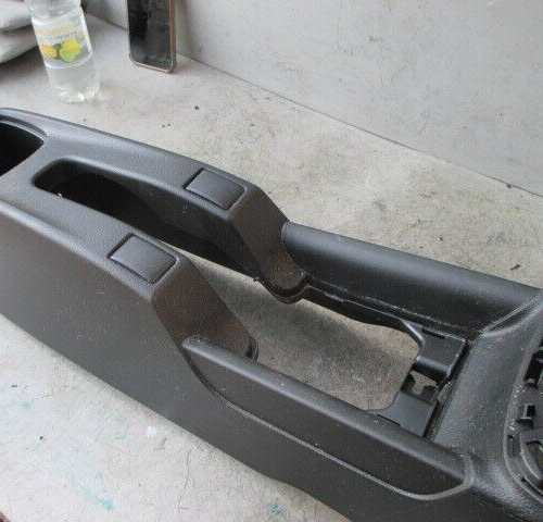 2013 VOLKSWAGEN GOLF MK7 CENTRE CONSOLE ARMREST 75811-52R0
