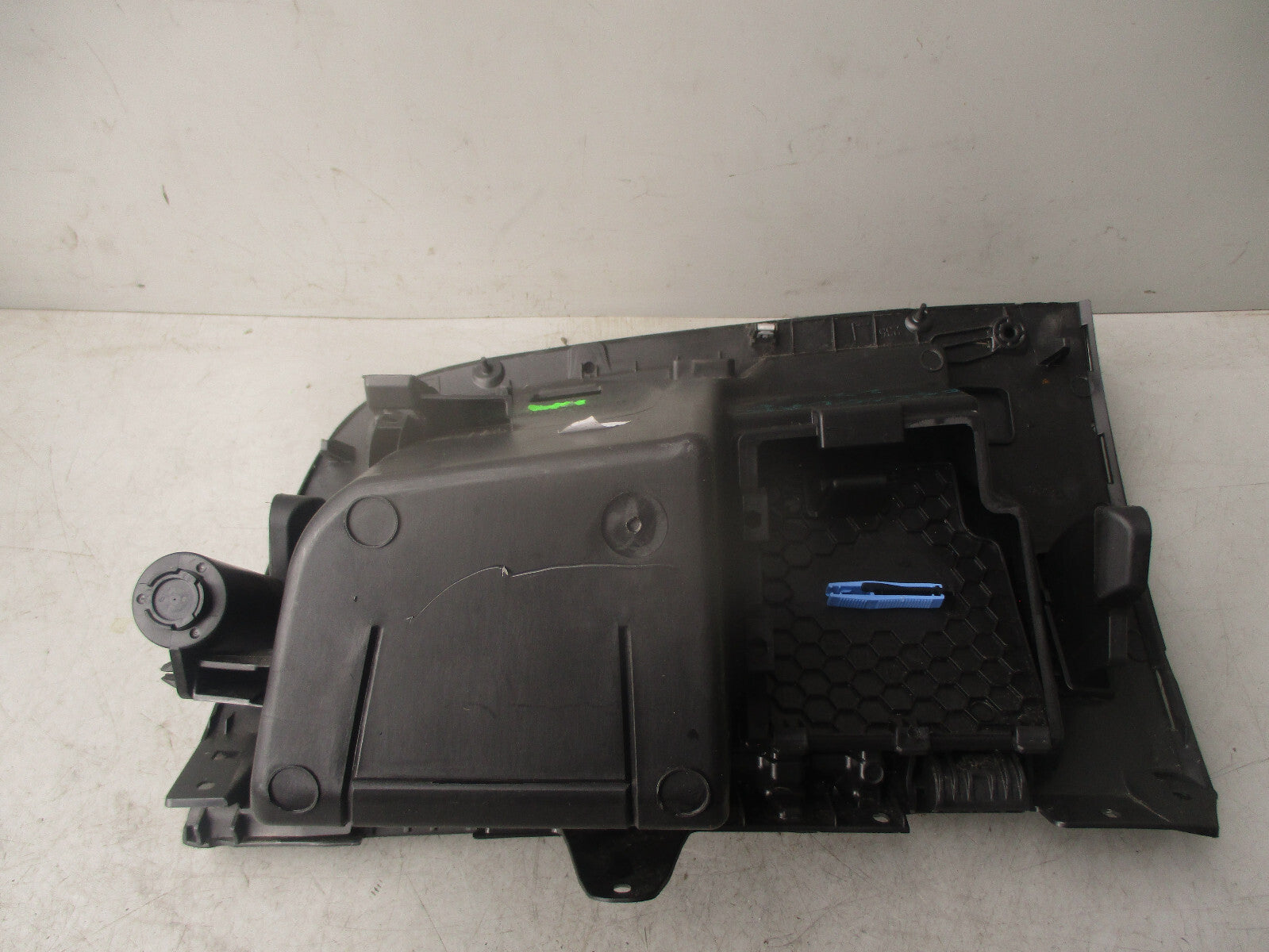 2022 VAUXHALL CROSSLAND PASSENGER SIDE GLOVE STORAGE COMPARTMENT BOX 460029937