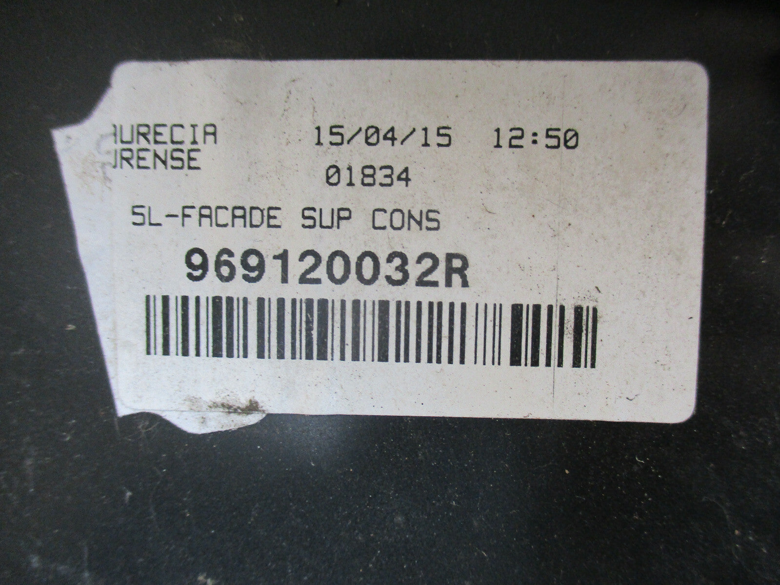 RENAULT MEGANE MK3 PLASTIC TRIM SURROUND CENTRE CONSOLE 969120032R